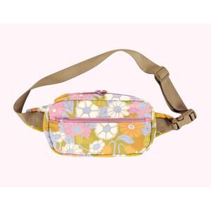 NEW TALKING OUT OF TURN women's large hip bag with flower print in gatherin flow